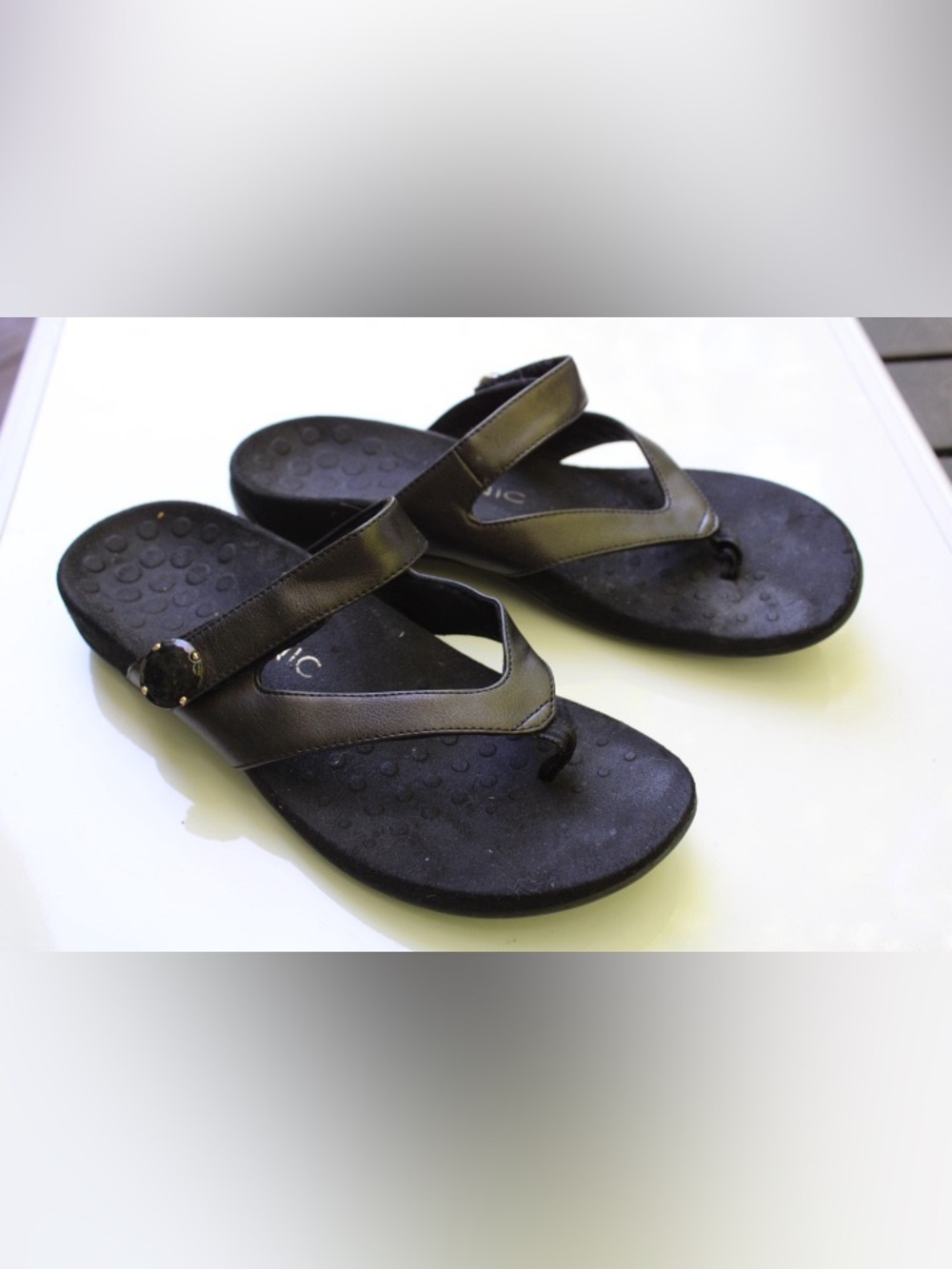 Vionic sandals